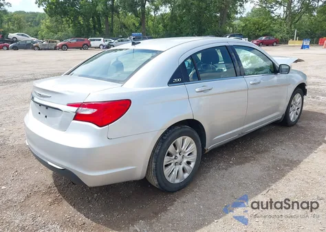 2011 Chrysler 200 Lx from USA, damaged, VIN 1C3BC4FBXBN539395